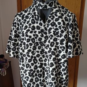 Leopard print top